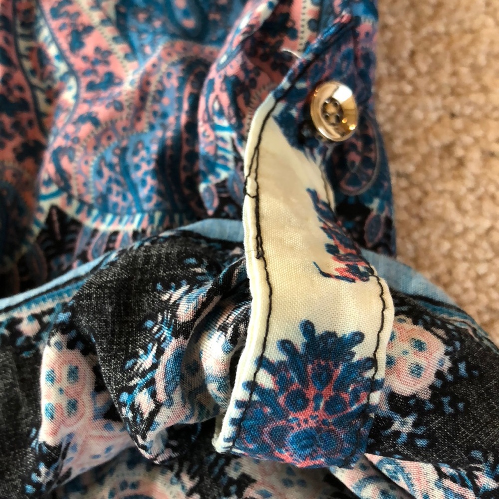 Tunic - Picture 4 of 5